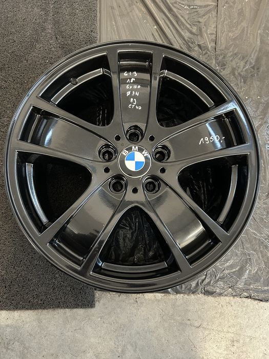 613 Felgi aluminiowe Oryginał BMW R 18 5x120 otwór 72,5 Bardzo Ładne