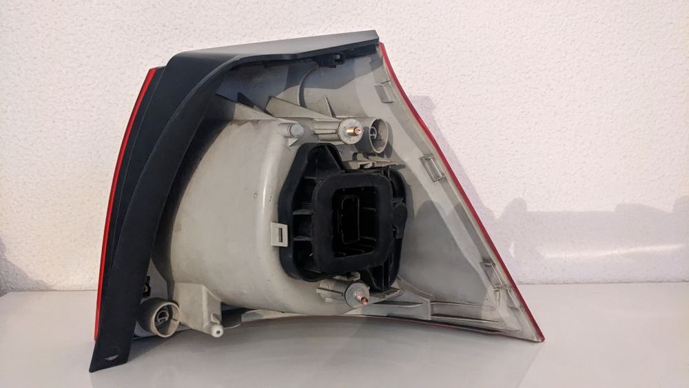 Farolins traseiros Golf 5