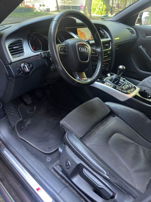 Audi a5 2.0 tfsi s-line 2011