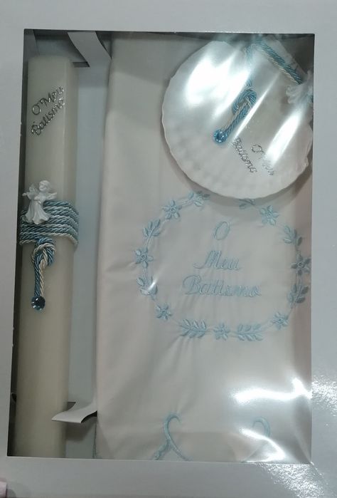 Conjuntos de Batismo na loja Gugu Dada em Moscavide