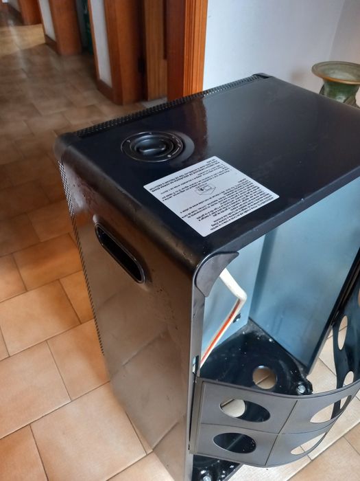 Aquecedor a gás em ótimo estado