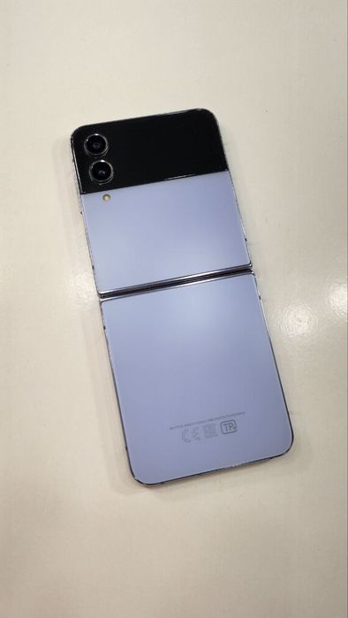 Samsung z flip 4