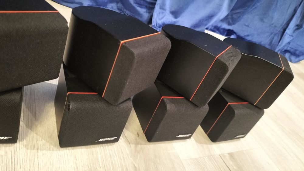 Kolumny Bose Cube