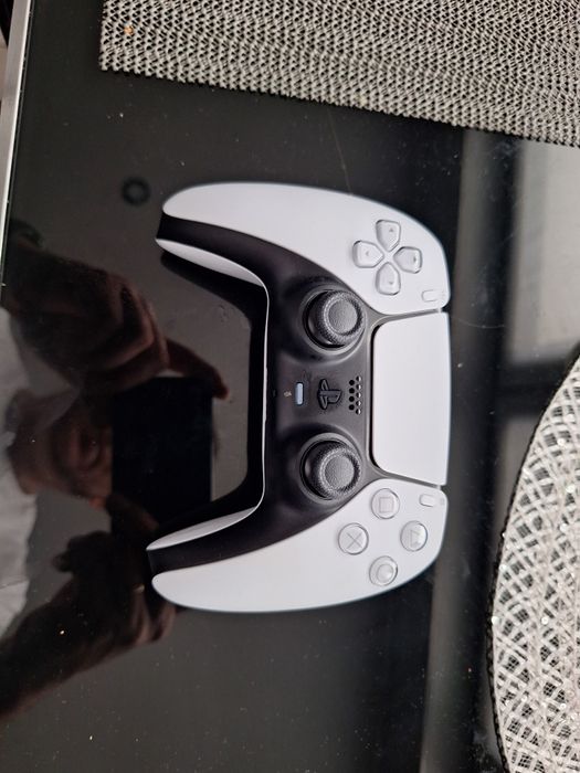 Całkowicie nowy pad do PS 5