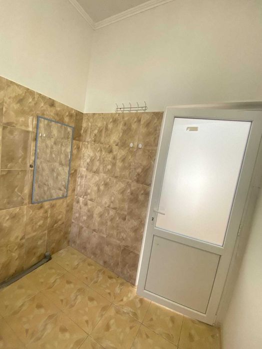 Оренда комерційного приміщення м. Кам'янка-Бузька ( центр )