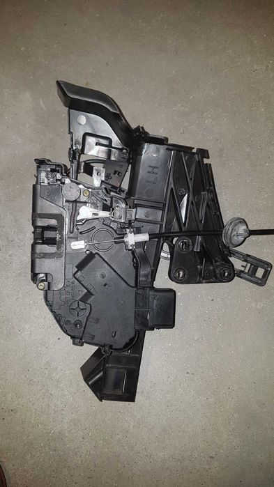 Fecho porta esquerda trás ford focus mk2 2007