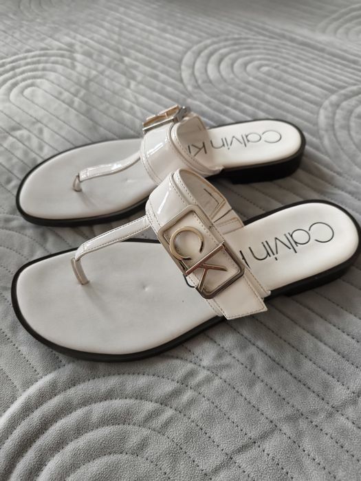 Buty, sandały, japonki Calvin Klein. Rozmiar 39.
