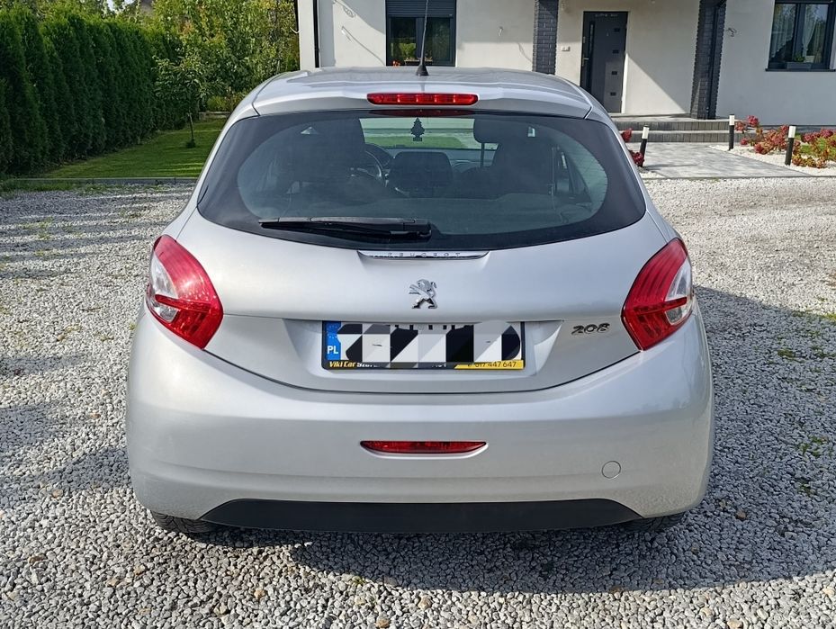 Peugeot 208 1.2 GAZ 2013r.