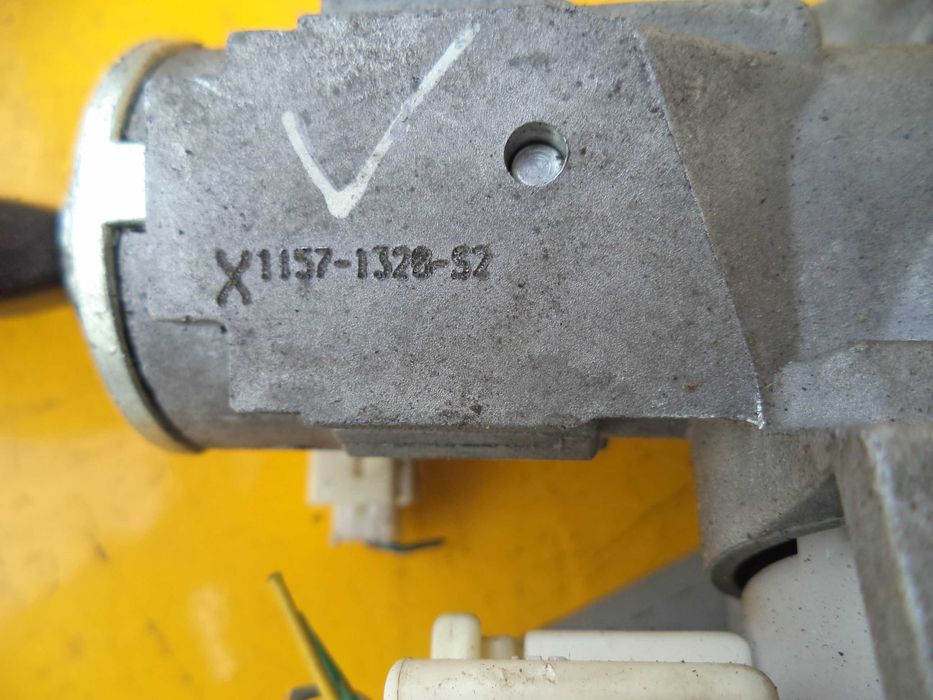 Замок зажигания Toyota Avensis (T27) з 09-18 р.в.