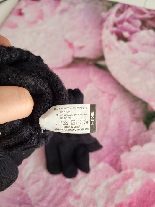 Rękawiczki damskie uniwersalne marki Puccini