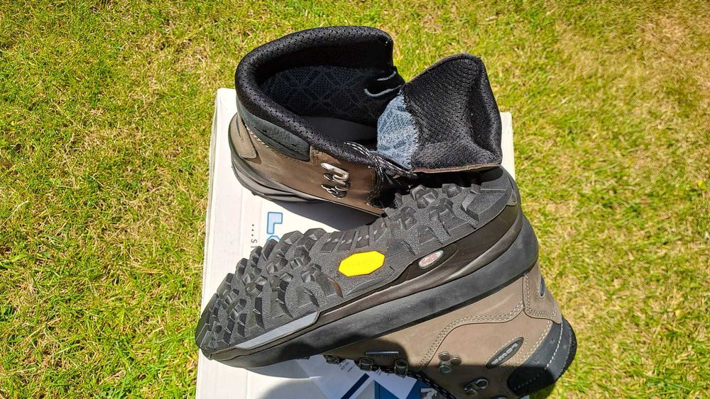 Buty górskie Lowa Tibet gtx 39