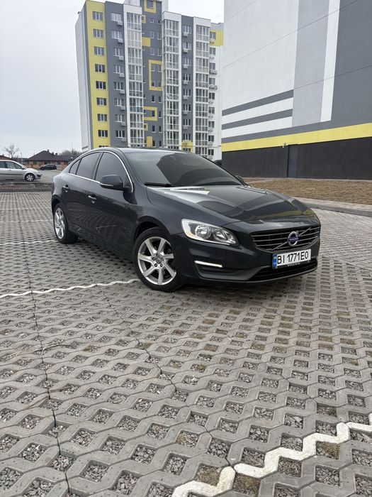 Volvo S60 2014 VIN YV1FS848BE2304306 фото оголошення 2 з 19