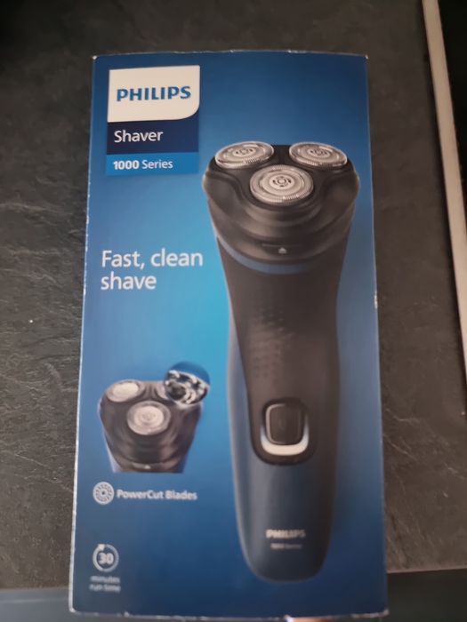 *NOVA* Maquina barbear philips