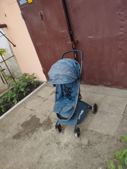 Коляска-трость (прогулочная)