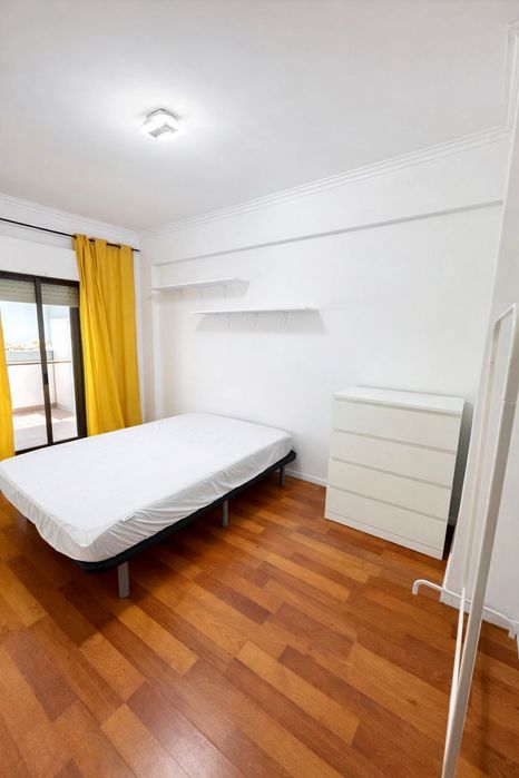 Quartos em Vila Franca de Xira – Mobilados e despesas incluídas