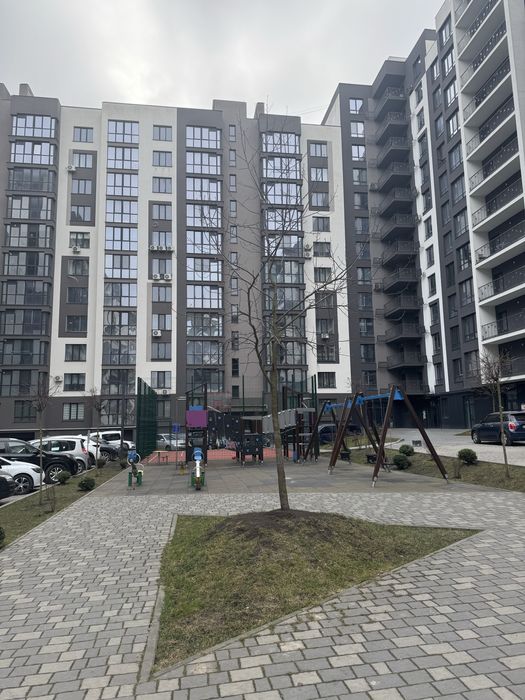 Продається 2-х кімнатна квартира у здоному будинку