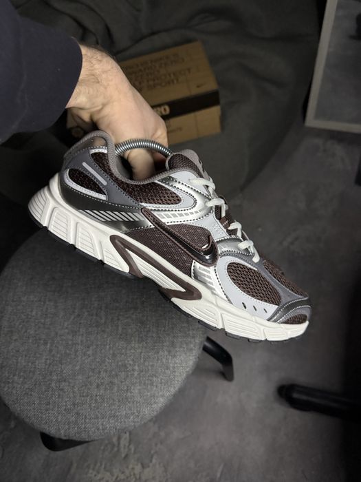Кроссовки NIKE V5 RNR 43 27.5 кросівки найк нові initiator