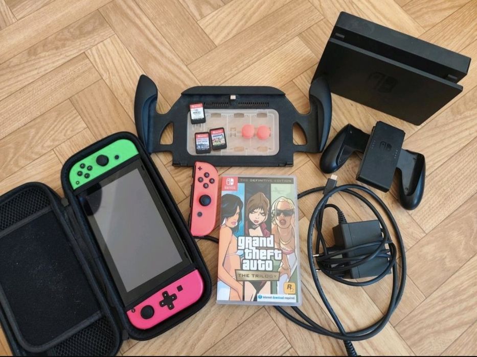 Nintendo switch  z grami