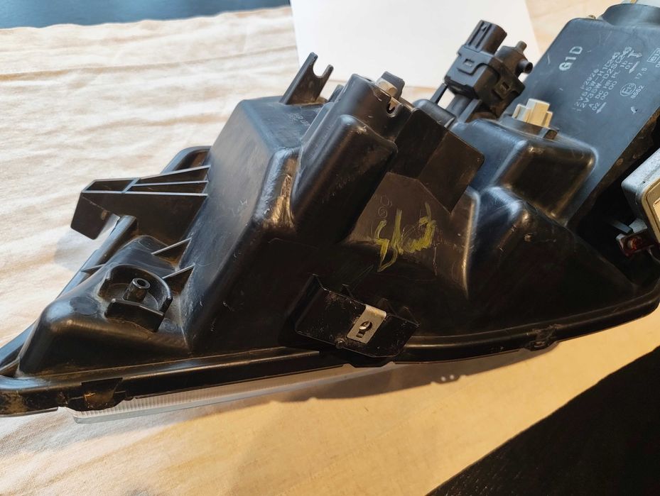 Farol Honda Accord – Xenon D2S / Halogéneo H1 – Ref. P2926 – Original