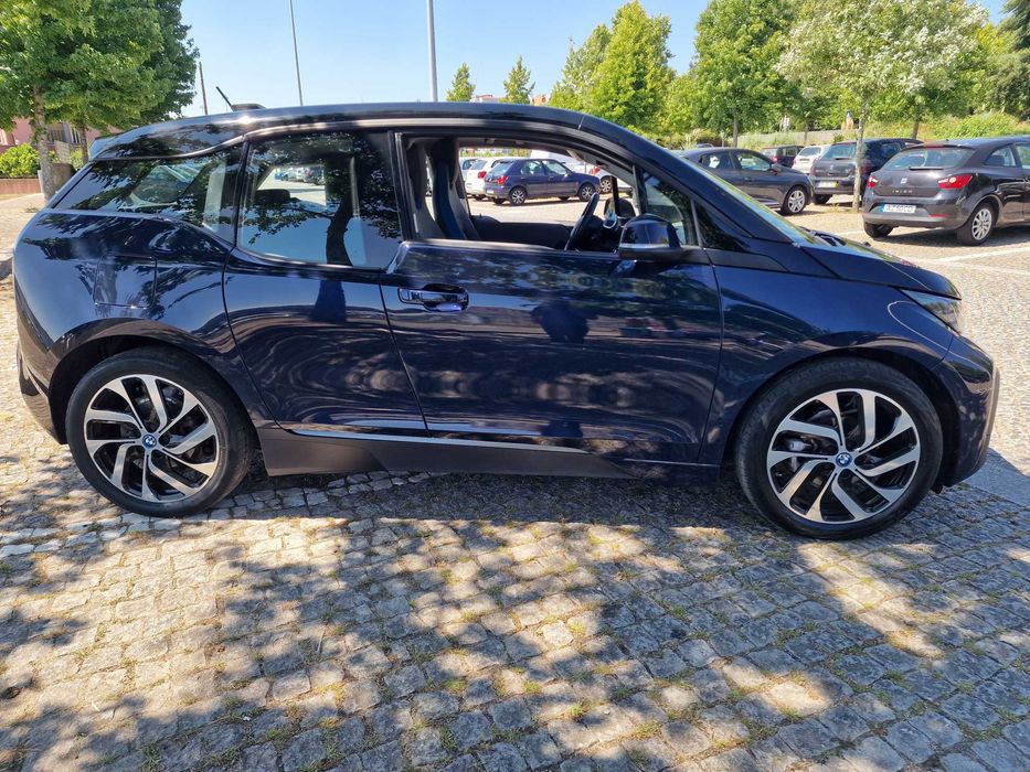 Vendo BMW i3 2022 120(ah)