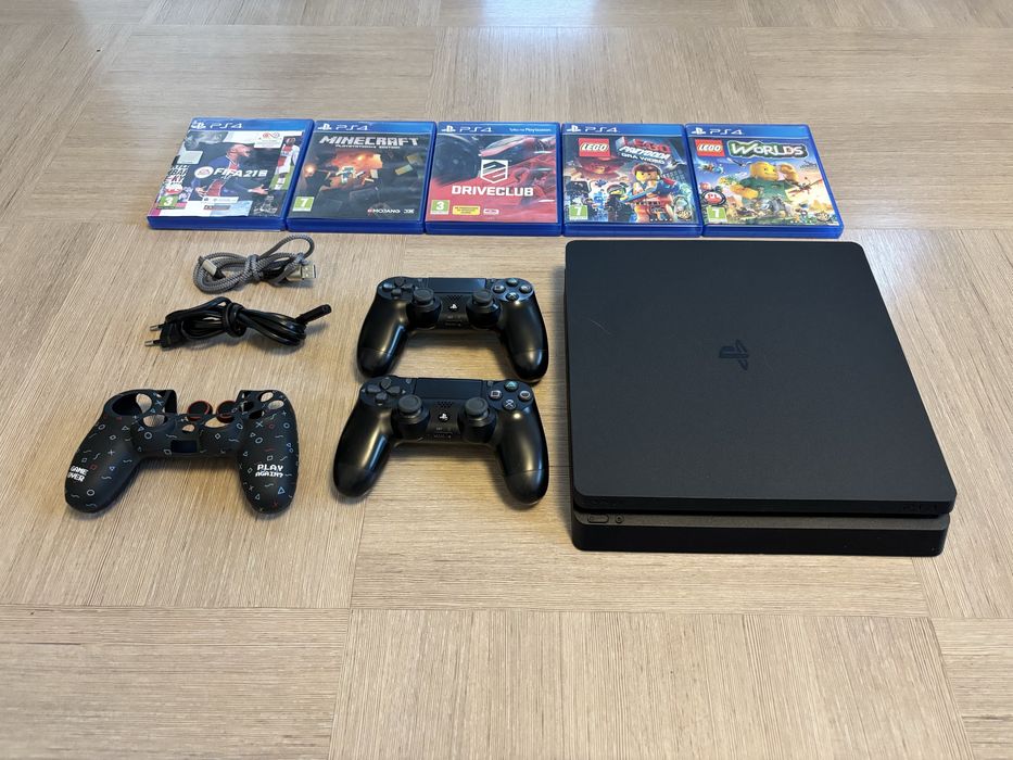 Konsola PS4 slim 500GB