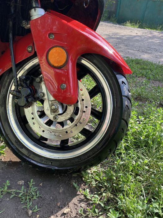 Продам скутер спарк s150кубів