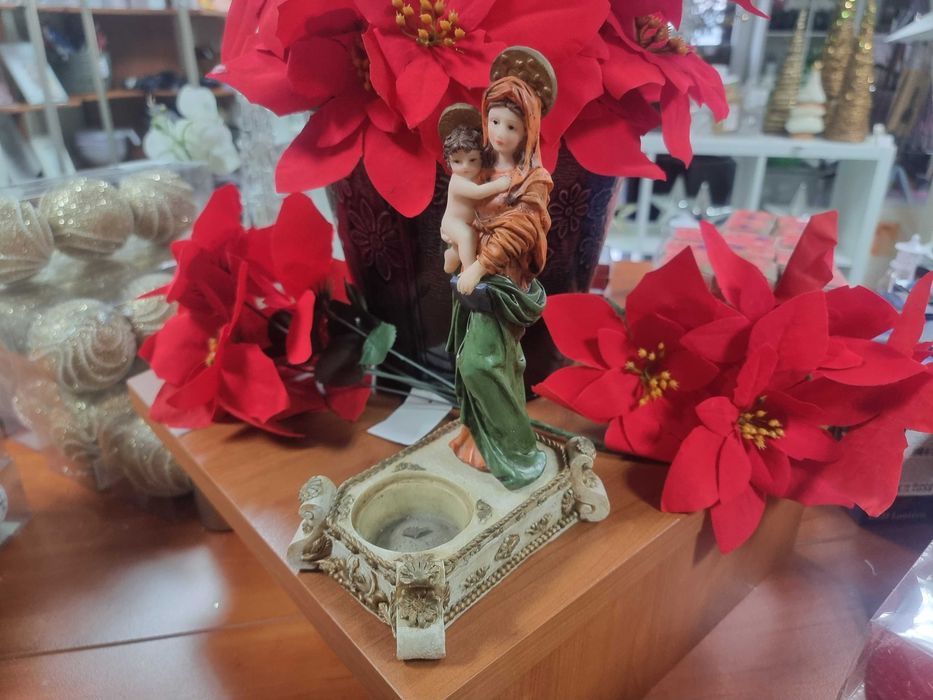 Figurka Matka Boża Boska Świecznik Maryja z Dzieciątkiem do kapliczki
