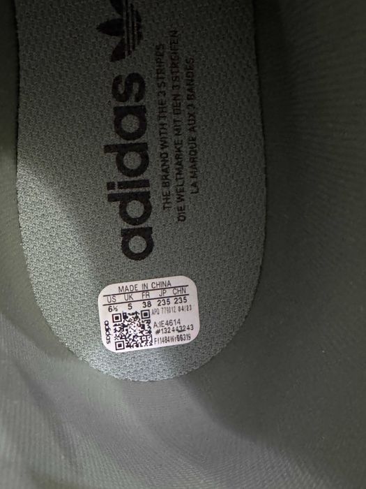 Жіночі гумові чобітки Adidas IE4614, 36.5, 38р