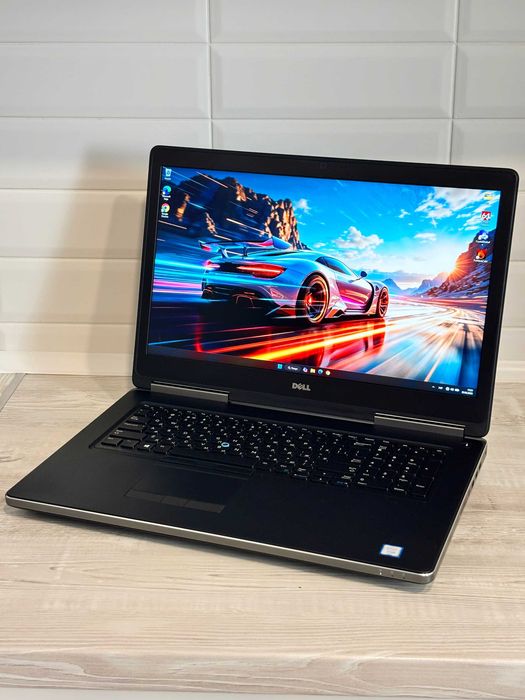Dell Precision 7720 | Nvidia P4000 8Gb | 256Gb SSD | 16Gb RAM | Intel Xeon E3-1545M v5