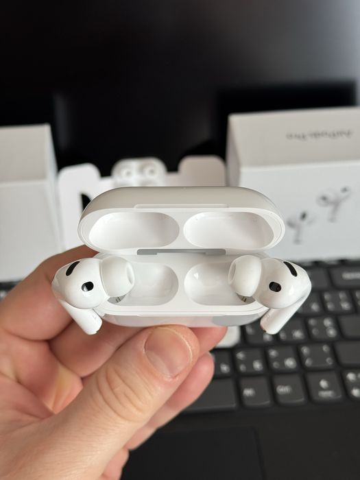 Навушники Apple AirPods Pro 3 Generation