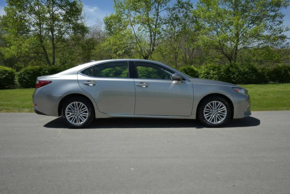 Lexus Es 350      2015