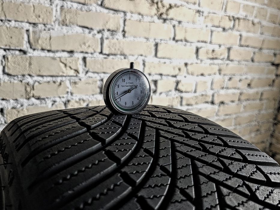 Пара 225/40r18 Firestone | 7.5mm |2022| Italy | Преміум всесезон шини