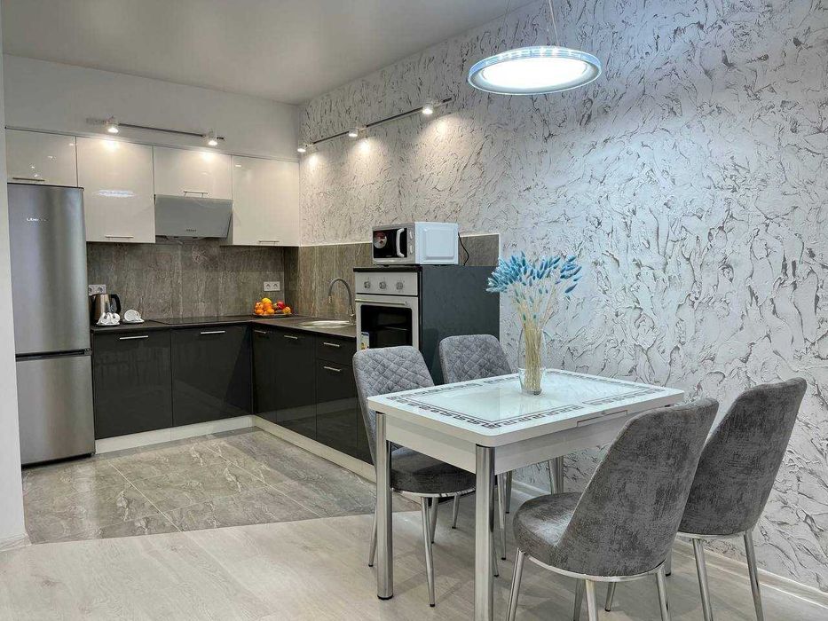 Оренда 2-кімнатної квартири в новобудові ЖК «Піхтовий»