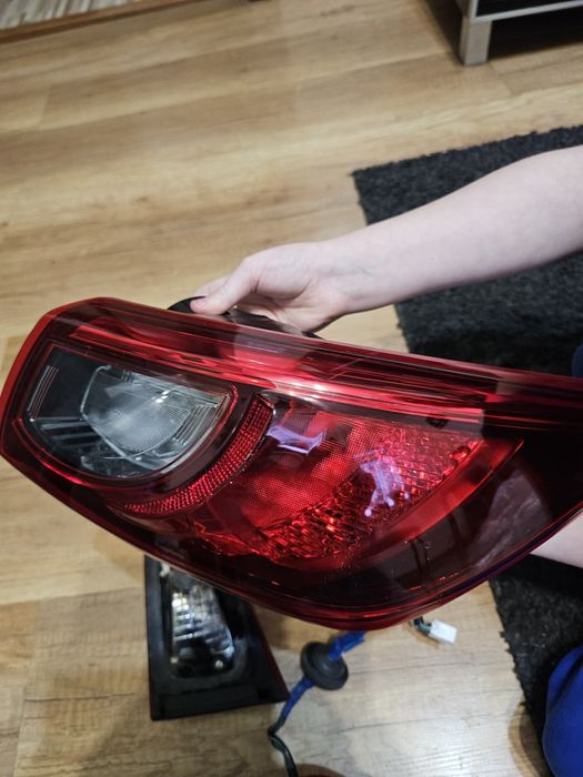 Lampy tył mazda cx 3