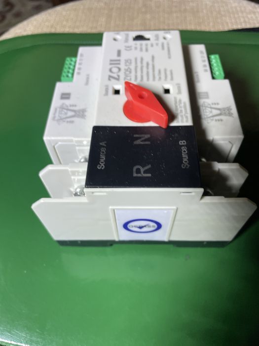 АВР електричний Автомат Введення Резезерву