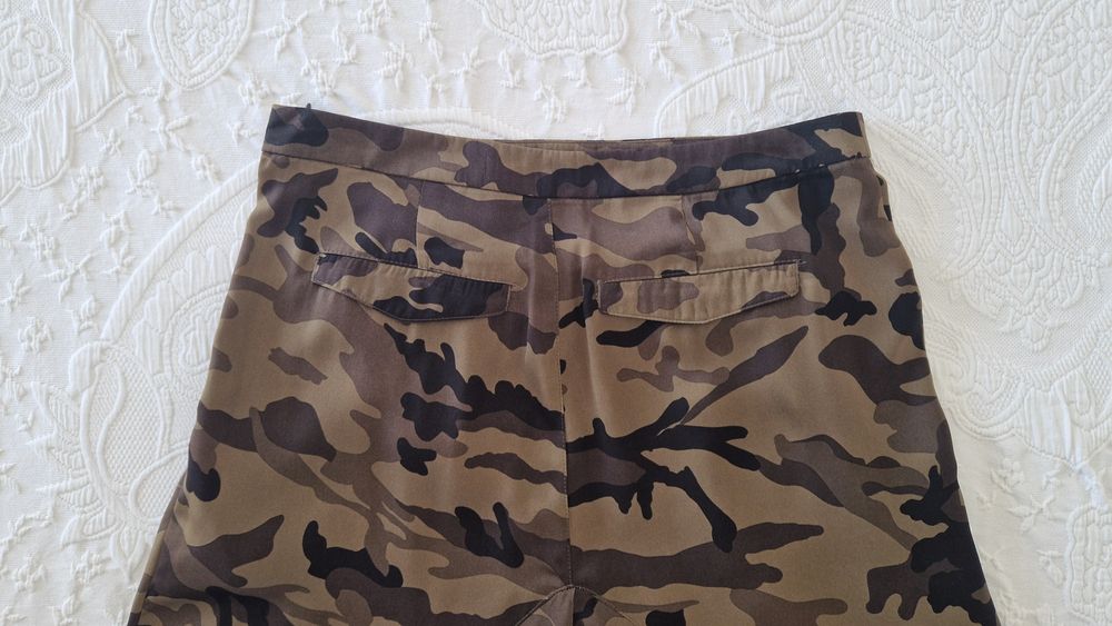 Calças estampadas Zara tamanho XS