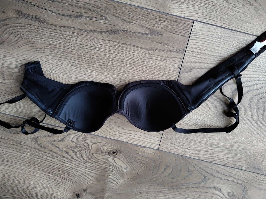 Biustonosz czarny 75A Desiree