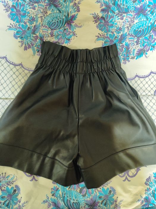 шкіряні теплі шорти осінні