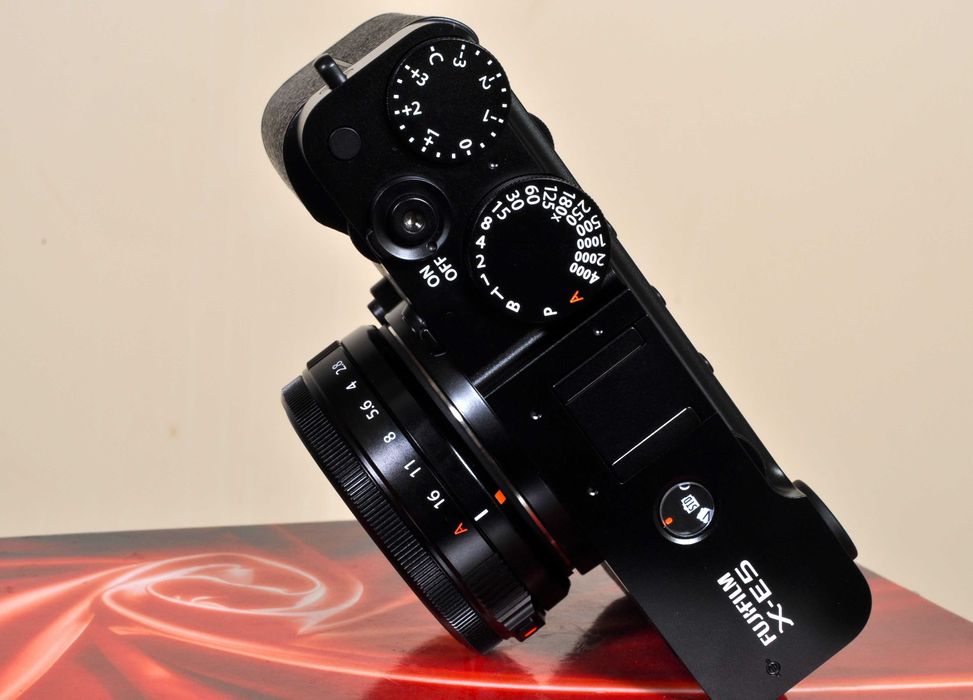 Fuji X-E5 + XF 27mm WR. Novo, fatura, garantia 3 anos