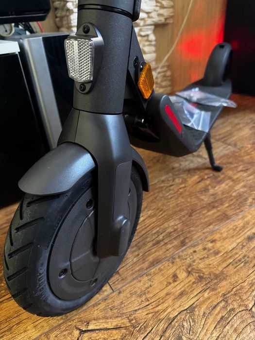 Електросамокат Segway Ninebot KickScooter E22E