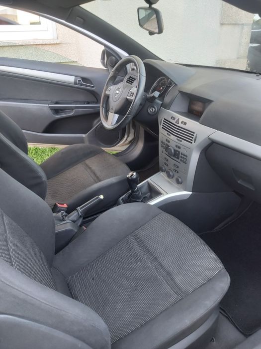ASTRA GTC 1.6 turbo 180CV
