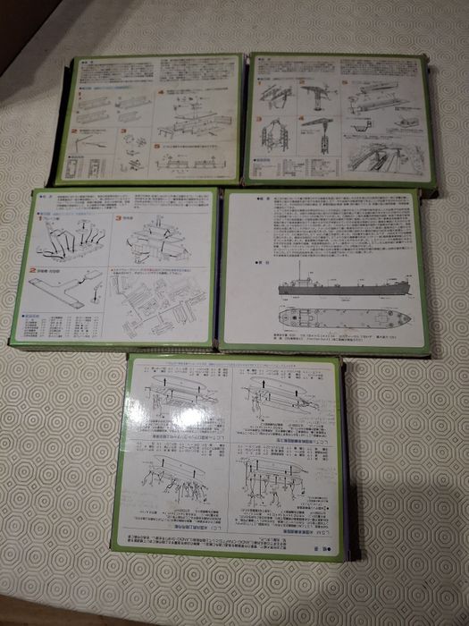 Kits 1 / 700 barcos  novos brinquedos