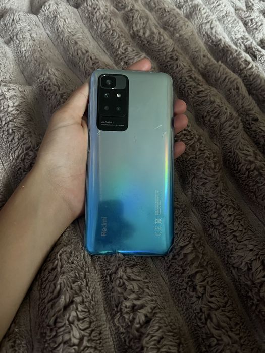 Телефон Redmi 10