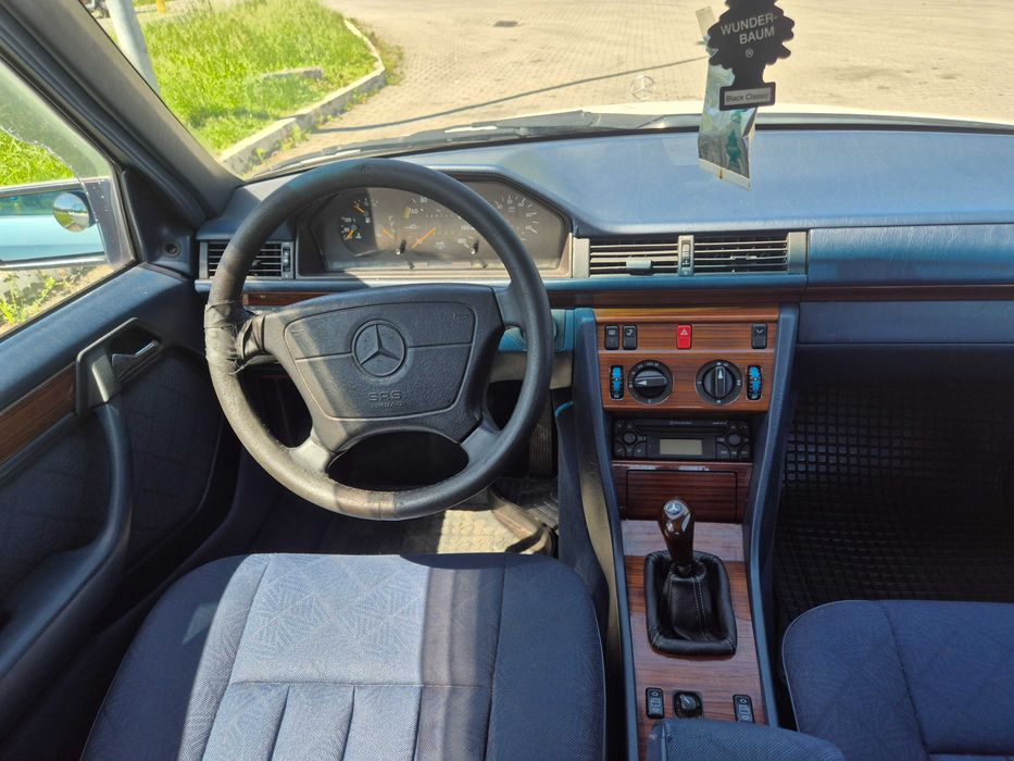 Mercedes-benz W124 * E200 *2,0d 75KM * ZDROWY * HAK *
