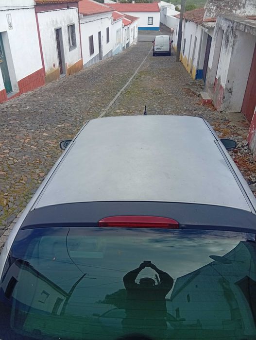 Renault Clio 1.9D a 1300€