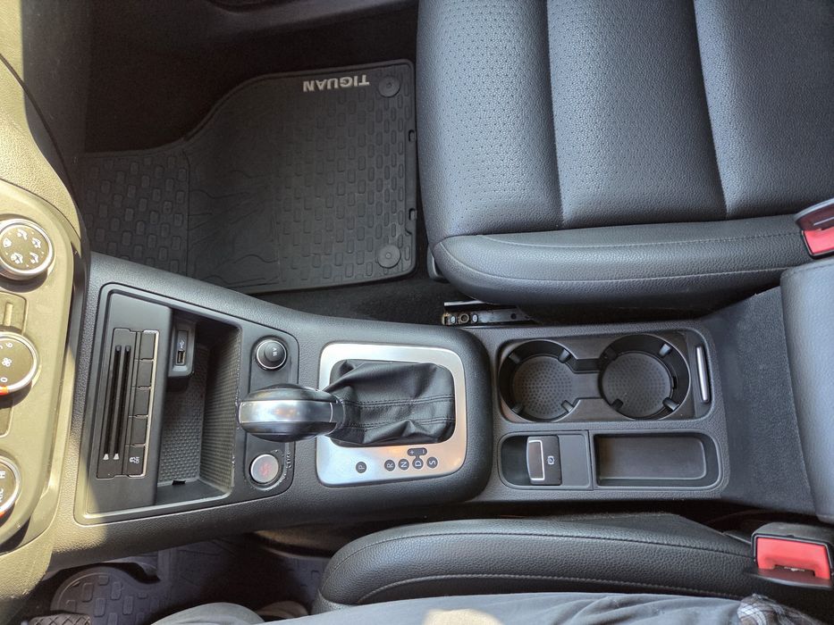 Volkswagen Tiguan 2015 VIN WVGAV7AX4GW512213 фото оголошення 8 з 24