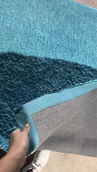 1 Carpete + 3 tapetes azul turquesa