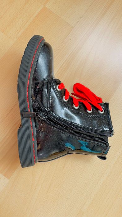 Jesienne wiosenne botki buty firmy Disney rozmiar 27