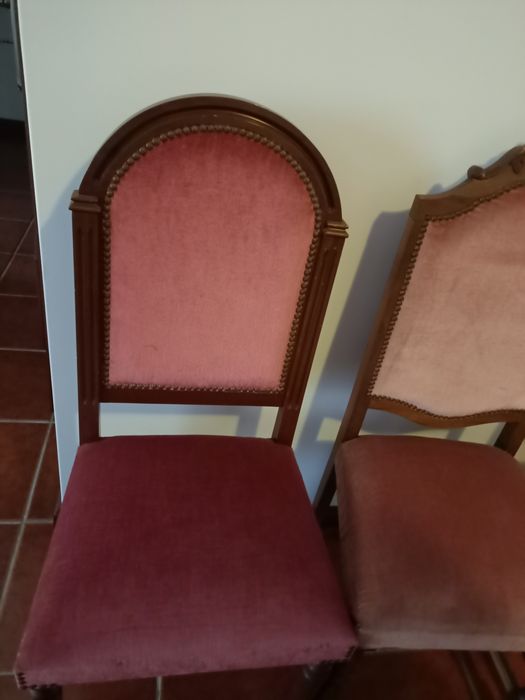 Cadeiras Antigas em bom/razoável estado