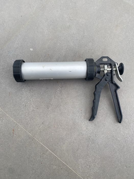 Pistola de silicone